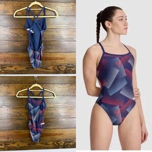 Arena Halftone Challenge Back One Piece Navy Team Red White Blue Swimsuit
